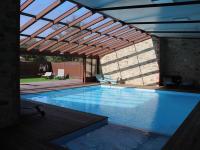 Holiday Home (10 Adults)
