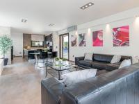 Casa moderna con piscina, Wi-Fi, AA, barbacoa y parking en Sant Pere Pescador - ES-89-73 - Chambres d'hôtes Sant Pere Pescador