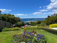 White House - B&B Bicheno