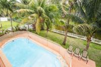 Waterfront 2-Story Villa with Heated Pool - B&B