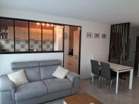 Appartement T3 rénové à 10 min du centre-ville avec balcon, garage et WIFI à Saint-Jean-de-Luz - FR-1-239-584 - Ferienwohnung