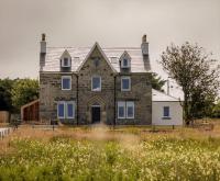 House of Juniper - Luxury Accessible Apartment - B&B Broadford