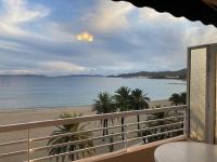 Appartement T2 au Lavandou avec Terrasse Vue Mer - FR-1-308-167 - Chambres d'hôtes Le Lavandou