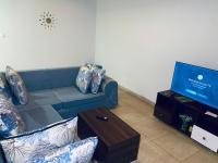 Crown Apartments -1Bedroom - comfortable & spacious , with an awesome base to explore Kigali - Bed and Breakfast Kigali