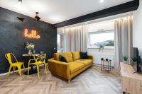 B&B Poznan - Loft Style Apartments Opieńskiego with PARKING by Renters - Bed and Breakfast Poznan