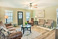 Beautiful Clarkesville Home about 8 Mi to Helen! - B&B