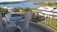 Apartamento encantador de frente ao lago Corumbá - B&B