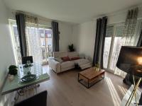 Le Palais -Idéal Couple- Terrasse Hypercentre - B&B Pau