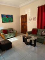 Maison Oceane a Zac MBAO - B&B Kamb