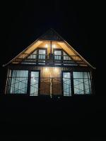 Bamboo Cottages Kazbegi - B&B Stepantsminda