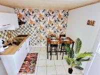 B&B Bouguenais - Into the Wild - T2 Cosy tout confort - Bed and Breakfast Bouguenais