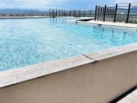 Très bel appartement -résidence avec piscine sur le toit et vue panoramique - B&B