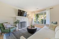 @ Marbella Lane - Modern and Sleek Home in Redwood - B&B Redwood City