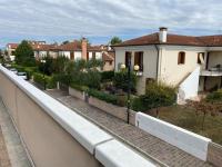 OTB ITALIA 6 - 1 Min dalla Stazione & Doppia Terrazza - Ferienwohnung Preganziol