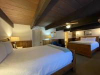 Quadruple Room with Balcony
