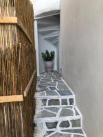 Celia - Bed and Breakfast Adámas