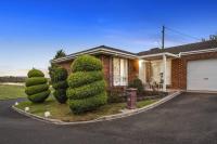 Corner Cottage - B&B Dandenong
