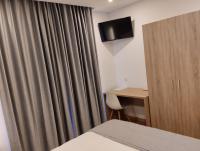 Standard Twin Room with Mountain View