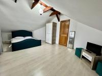 Garden Villa - B&B Braşov