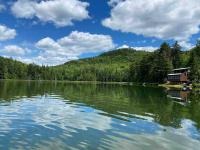 B&B Pittsburg - Middle Pond Cabin- Direct ATV & Snowmobile Access - Bed and Breakfast Pittsburg