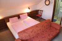 Appartamento con 2 Camere da Letto e Balcone