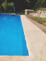 Apartment with pool in the mountains. - B&B