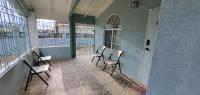 Hillside Sunrise, 2 Bed 2 Bath in Gated Community, close to beach, food, clubs & shopping Free Parking, Free Wi-Fi - B&B Montego Bay