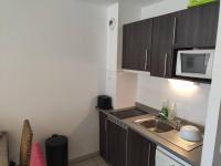 Appartement T2 Climatisé, Terrasse de 23m², Piscine, Parking, à 100m de la Plage, Argelès-sur-Mer - Chambres d'hôtes Argelès-sur-Mer