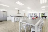 Deluxe 280sqm 3 bedroom with Pool Table - 200m to beach - B&B Paihia