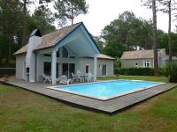 Villa T3 avec Piscine Chauffée, Golf et Plage à Proximité - Linge et Ménage Inclus - FR-1-319-168 - B&B
