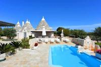 Trullo Antico with exclusive swimming pool - B&B