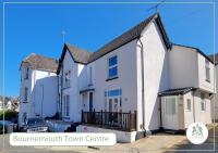 Town Centre House for 6 Guests - Ferienwohnung