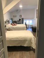 Triple Room with City View