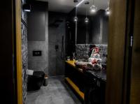 APARTAMENT PREMIUM BLACK HORS Centrum Ścisłe-ETIUDA Panoramiczna 2 -Garaż Podziemny - Bed and Breakfast