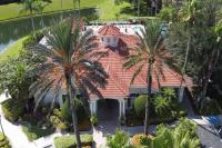 Waterside Villa - Family 4 bed Emerald Island Resort pool home that's close to Disney World - Chambres d'hôtes Kissimmee