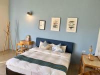 King Room with Mountain View