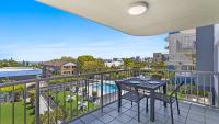 Cheltenham Apartments Unit 6 Kings Beach QLD - B&B