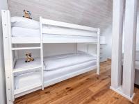 One-Bedroom Apartment No. 621