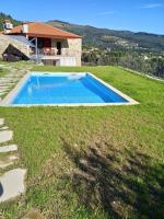 Casa Da Belina : casa de ferias com piscina, Labruja, Ponte de Lima - B&B