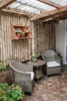 Pebbles Beach Cottage - B&B