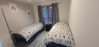 Spacious, modern 3 bedroom luxury flat in centre location - B&B