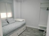 Alojamiento Turístico Las Cigüeñas - B&B Alcalá de Henares