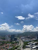 Conjunto Torres del Bosque-diagonal a la Foscal - B&B Floridablanca