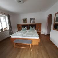 Apartment mit Balkon
