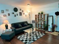 Lo-Fi Room on Ninman 12 - Bed and Breakfast Chiang Mai