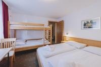 Großes Apartment mit 1 Schlafzimmer und Balkon