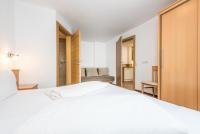 Appartamento con 2 Camere da Letto e Balcone
