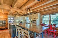 Pine Mountain Club Log Home with Deck and Grill! - Bed and Breakfast Pine Mountain Club