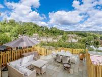 Dawns House Cromford, Peak District, Hot Tub, for 6 - stunning views - B&B Cromford