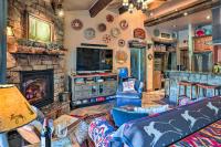 Ski-In Penthouse in Breckenridge with Pool Access! - B&B